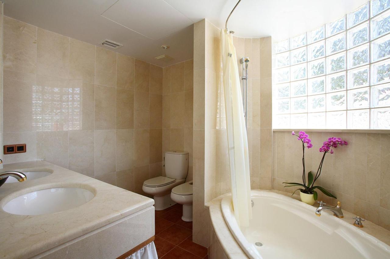 Villa Juan Carlos Cala Vinas  Екстериор снимка
